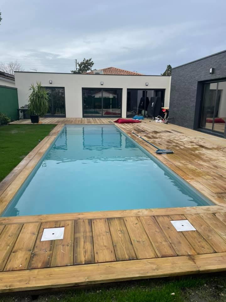 Installation de piscine Bassens