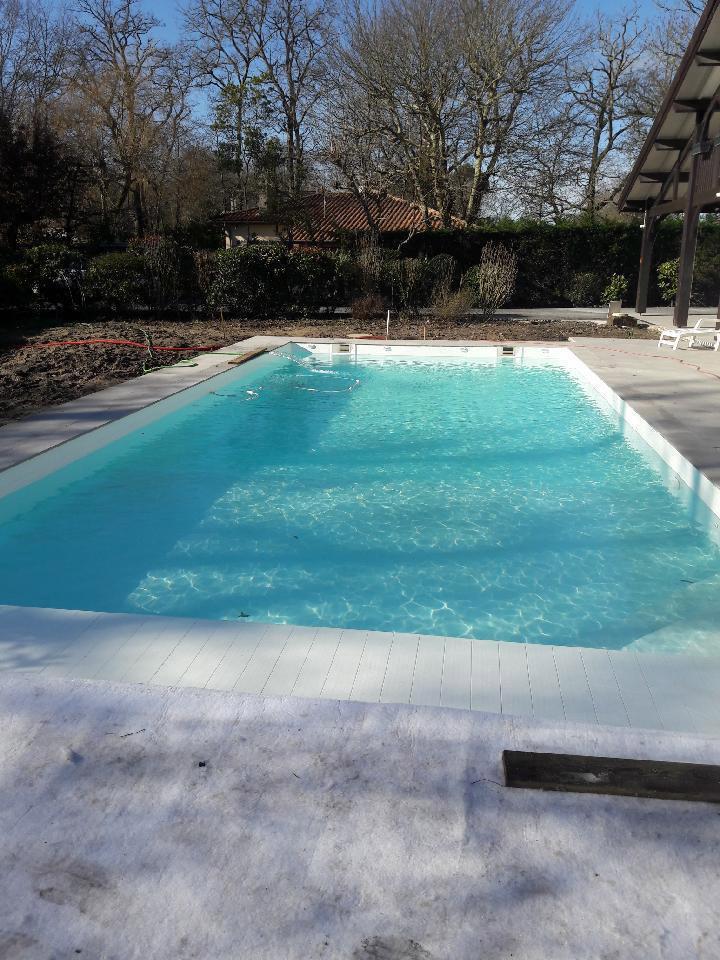 Construction piscine Bassens